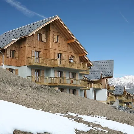 Résidence Le Hameau Des Aiguilles By Popinns 3*